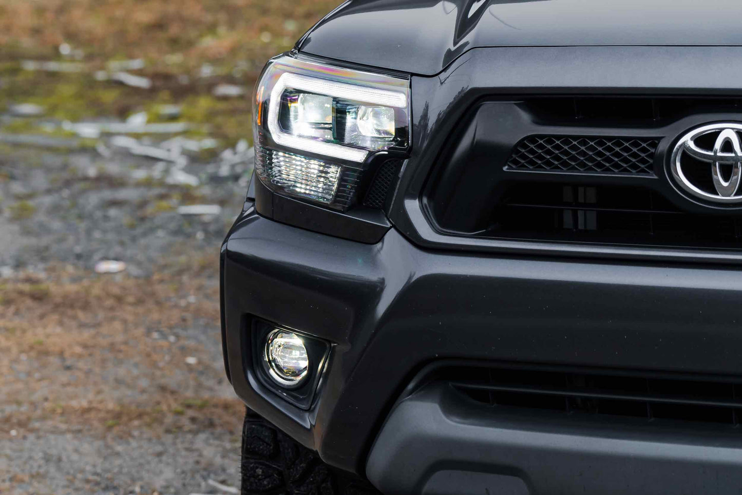 XB Hybrid LED Headlights (Pair / White DRL) <br> 12-15 Toyota Tacoma