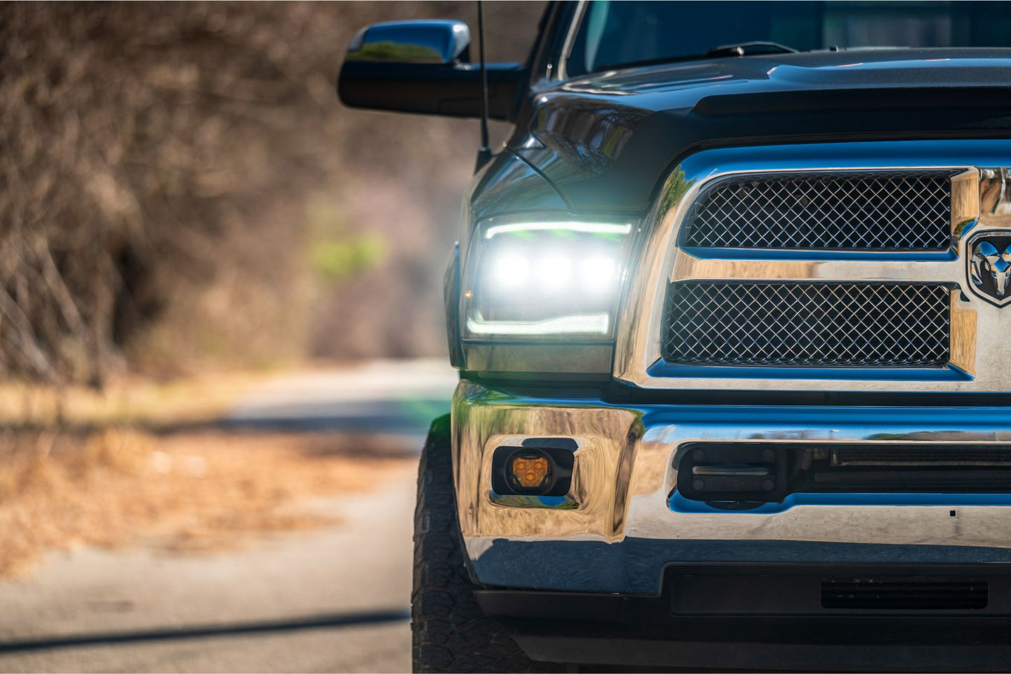 Switchback DRL/Turn Signal Carbide LED Headlights <br> 09-18 Dodge Ram